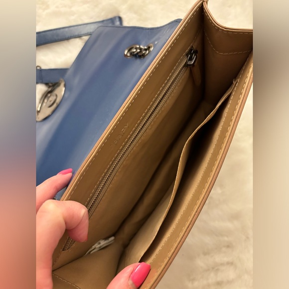 BAPY by A Bathing Ape Shoulder Bag - Picture 5 of 7